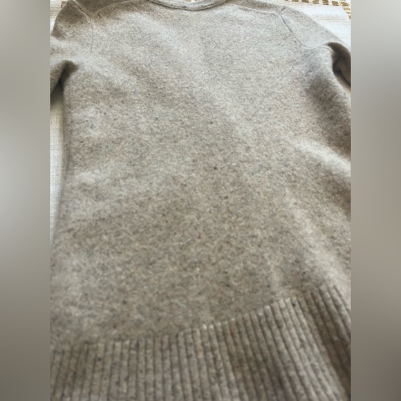 Merino Wool Cardigan - Picture 8 of 11